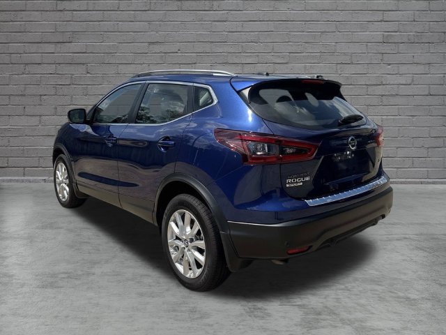 Used 2022 Nissan Rogue Sport SV w/ Technology Package FWD image 6