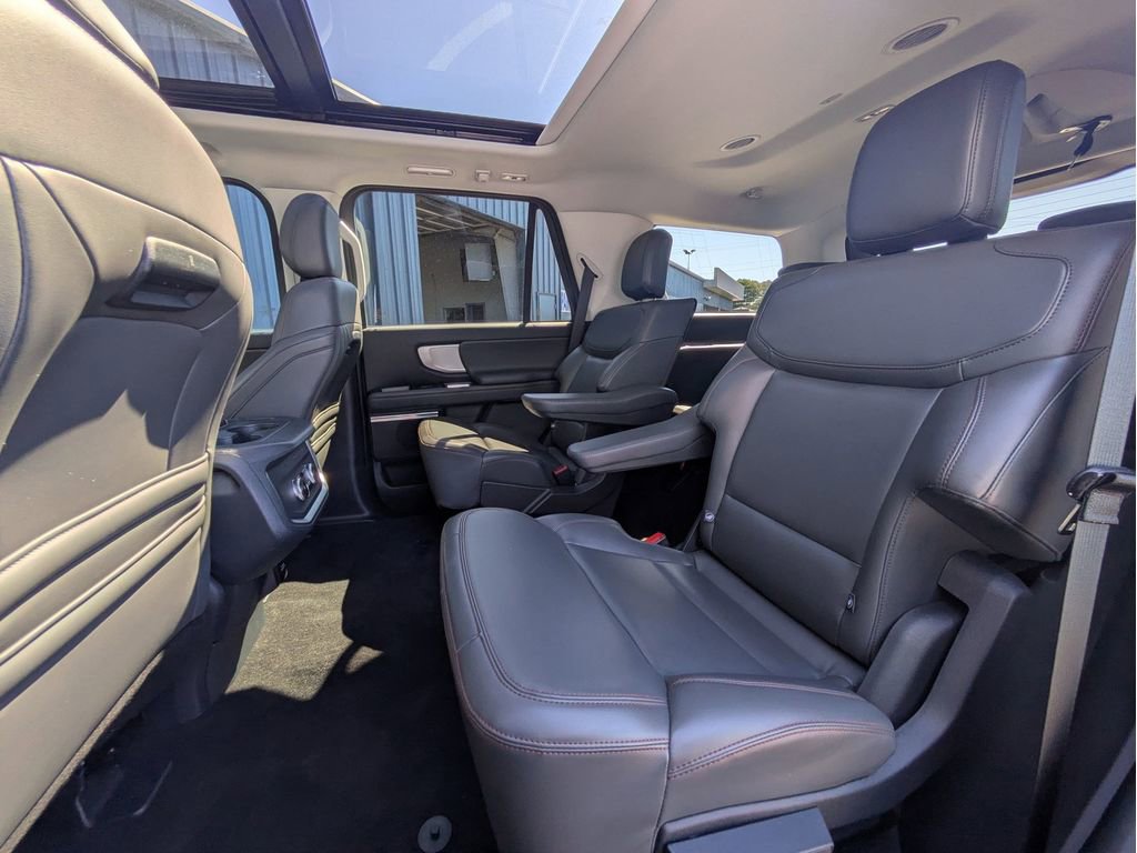 Certified 2025 Ford Expedition Active RWD image 26