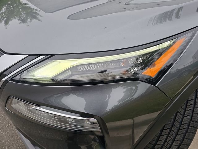 Used 2023 Nissan Rogue SV w/ SV Premium B Package FWD image 29