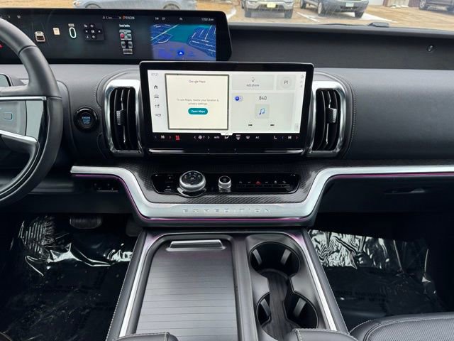 Certified 2025 Ford Expedition Max Platinum w/ Stealth Performance Package image 7