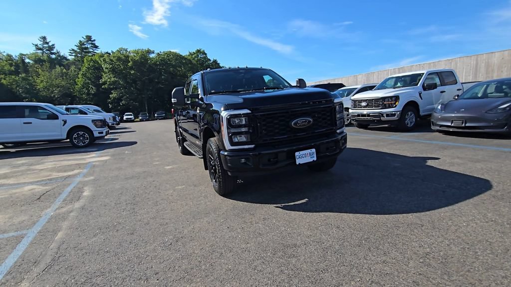Certified 2025 Ford F250 XLT w/ Black Appearance Package AWD/4WD image 14