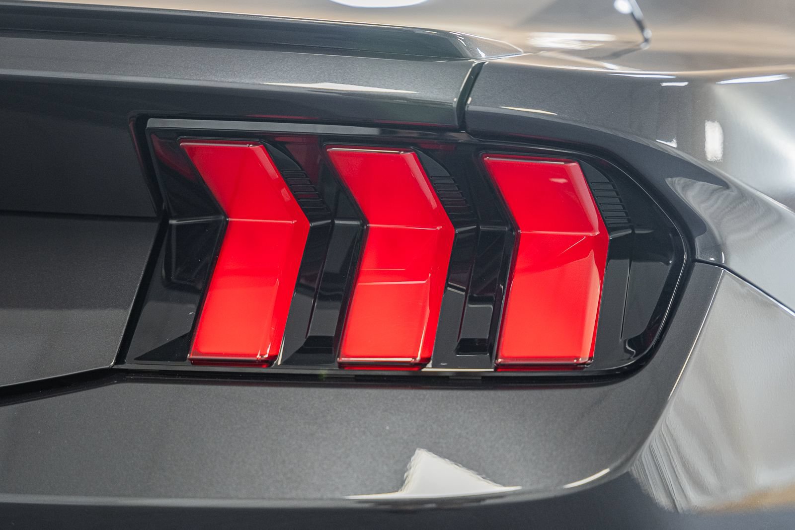Certified 2024 Ford Mustang Premium RWD image 7