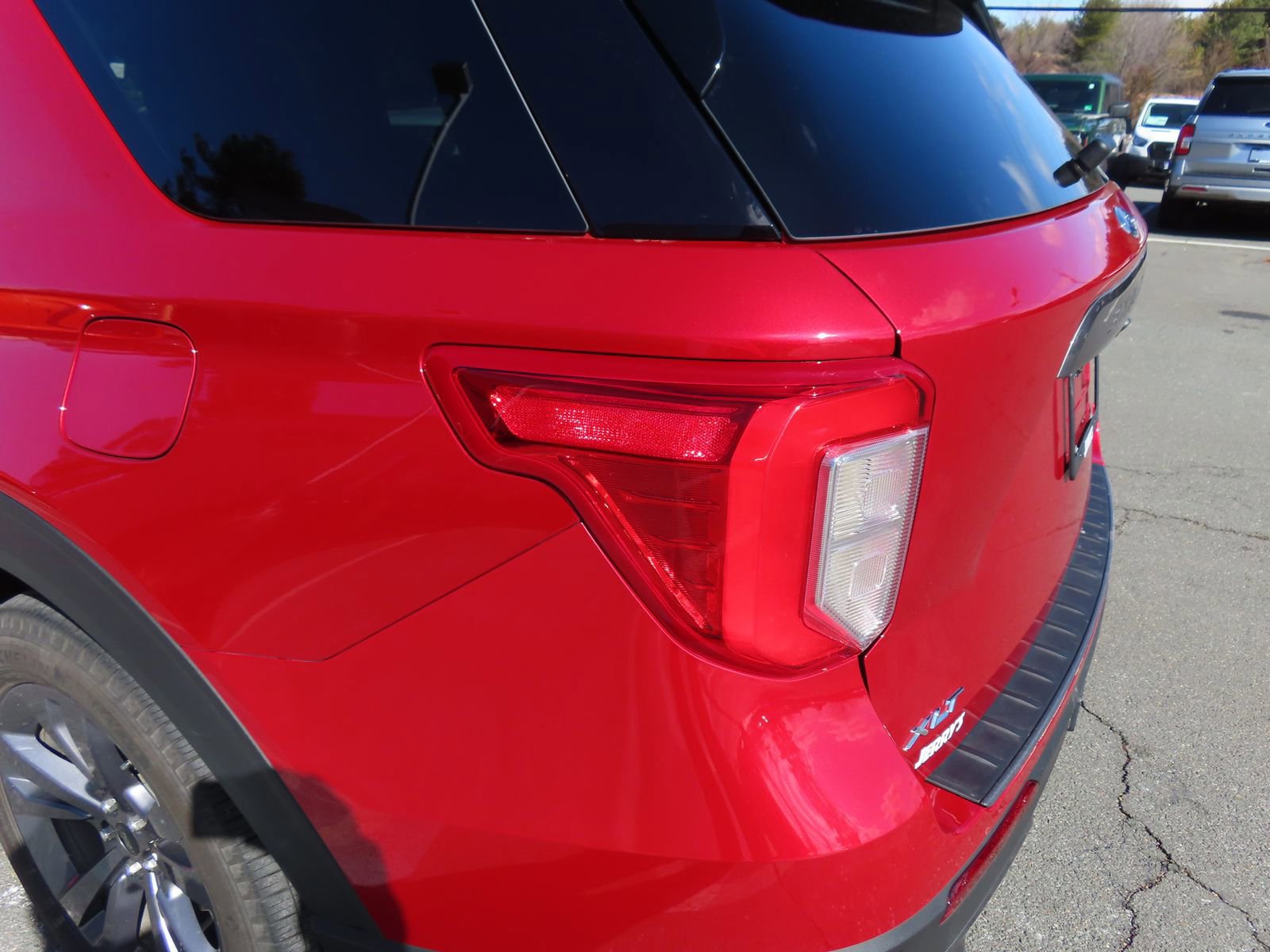 Certified 2024 Ford Explorer XLT w/ Equipment Group 202A image 8