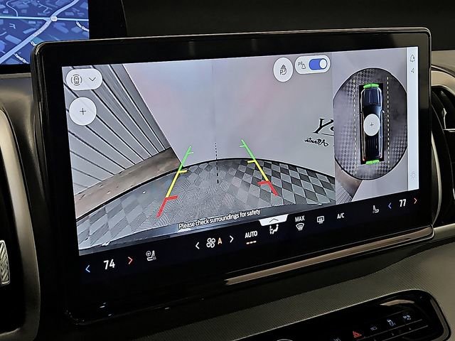 Certified 2025 Ford Expedition Active image 21