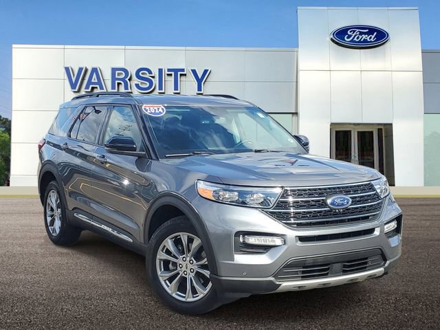 Certified 2024 Ford Explorer XLT w/ Equipment Group 202A image 4