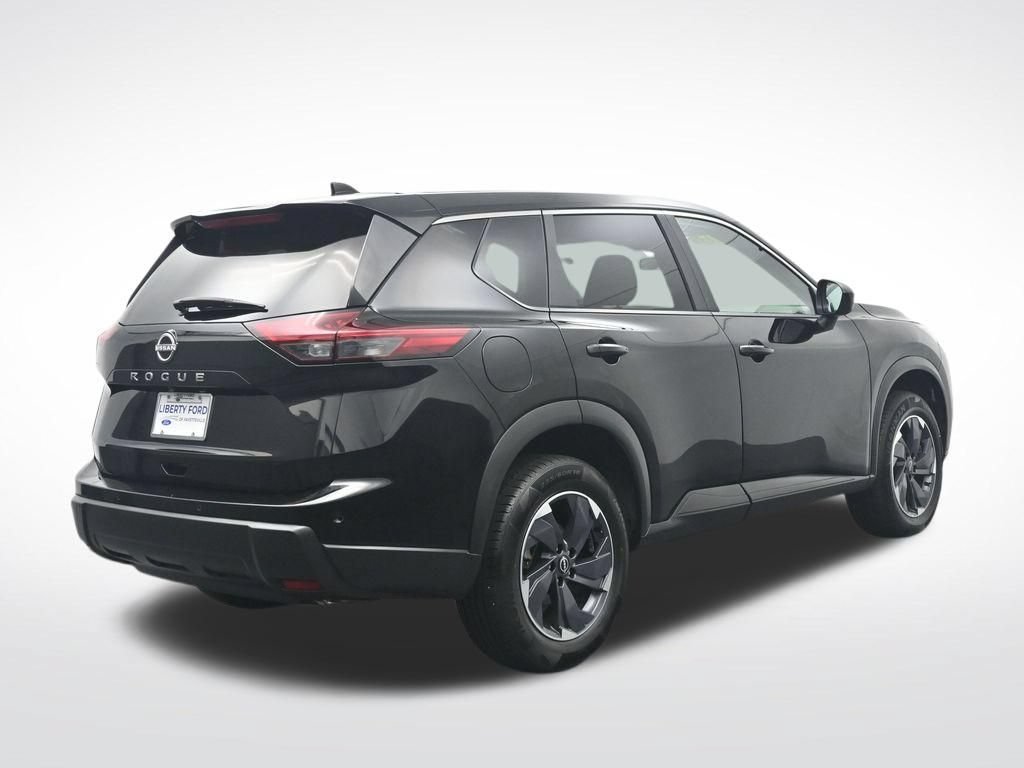 Used 2025 Nissan Rogue SV FWD image 6