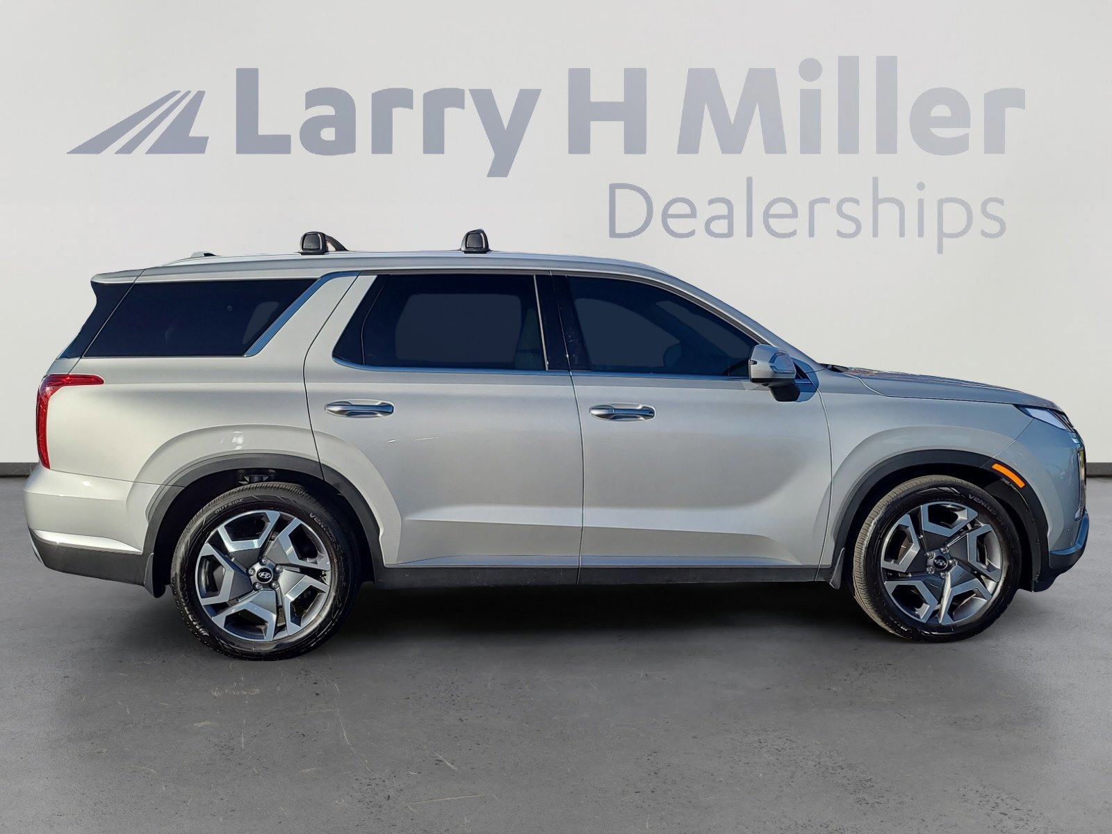 Used 2025 Hyundai Palisade SEL image 6