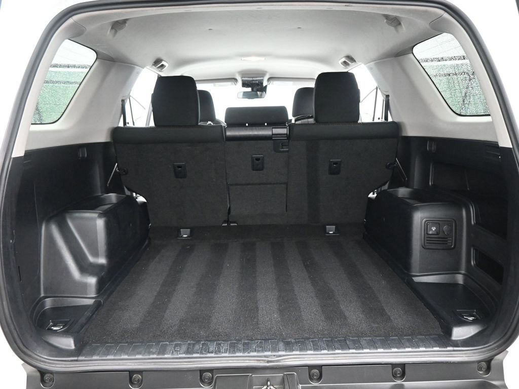 Used 2024 Toyota 4Runner TRD Off-Road image 48