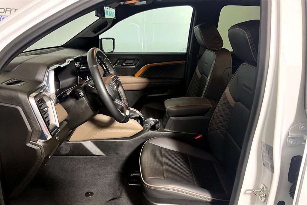 Used 2024 GMC Canyon Denali AWD/4WD image 20