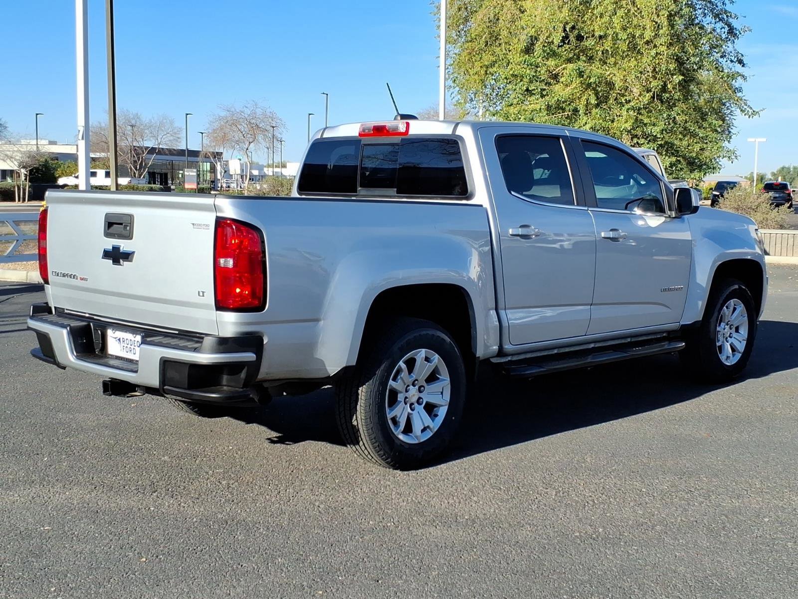 Used 2019 Chevrolet Colorado LT w/ LT Convenience Package image 4