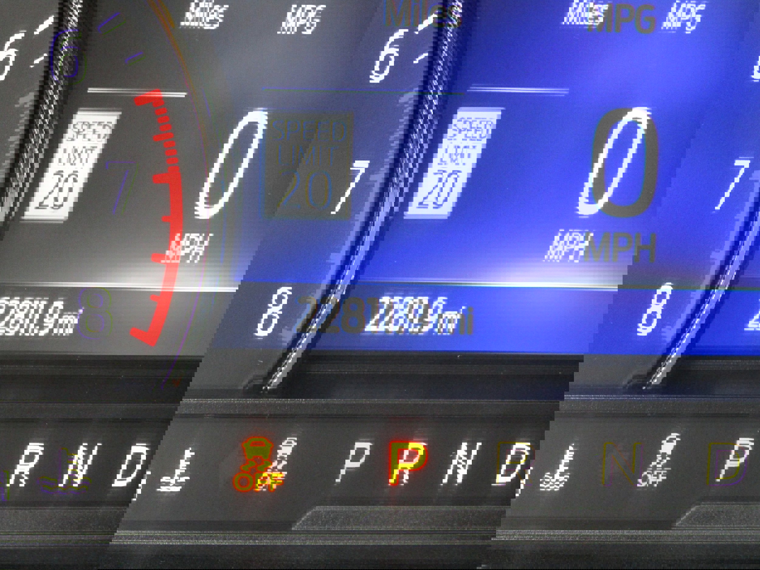 Certified 2023 Ford Explorer XLT w/ Equipment Group 202A image 36