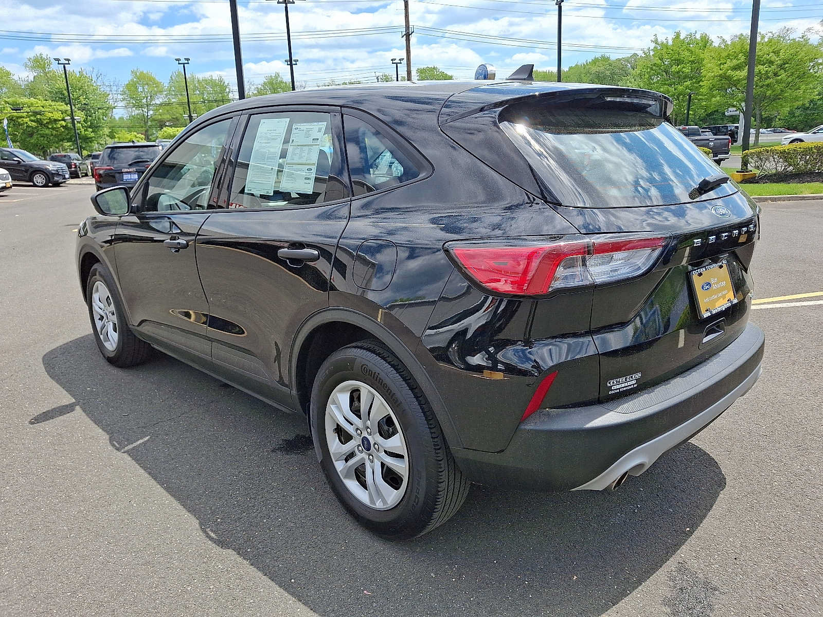Certified 2022 Ford Escape S AWD/4WD image 5
