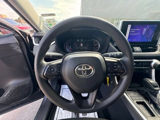 Used 2024 Toyota RAV4 LE FWD image 26