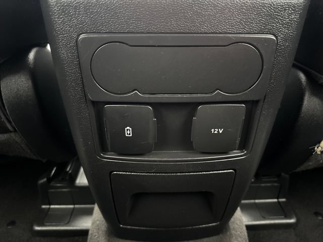 Certified 2023 Ford Explorer XLT w/ Equipment Group 202A AWD/4WD image 39