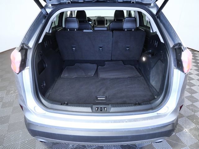 Certified 2020 Ford Edge Titanium AWD/4WD image 8