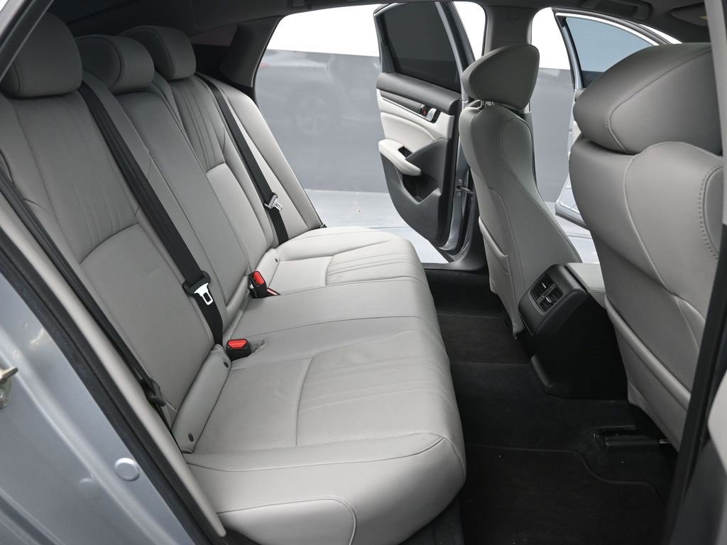 Used 2019 Honda Accord EX-L image 26