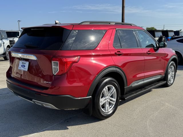 Certified 2024 Ford Explorer XLT w/ Equipment Group 202A AWD/4WD image 8