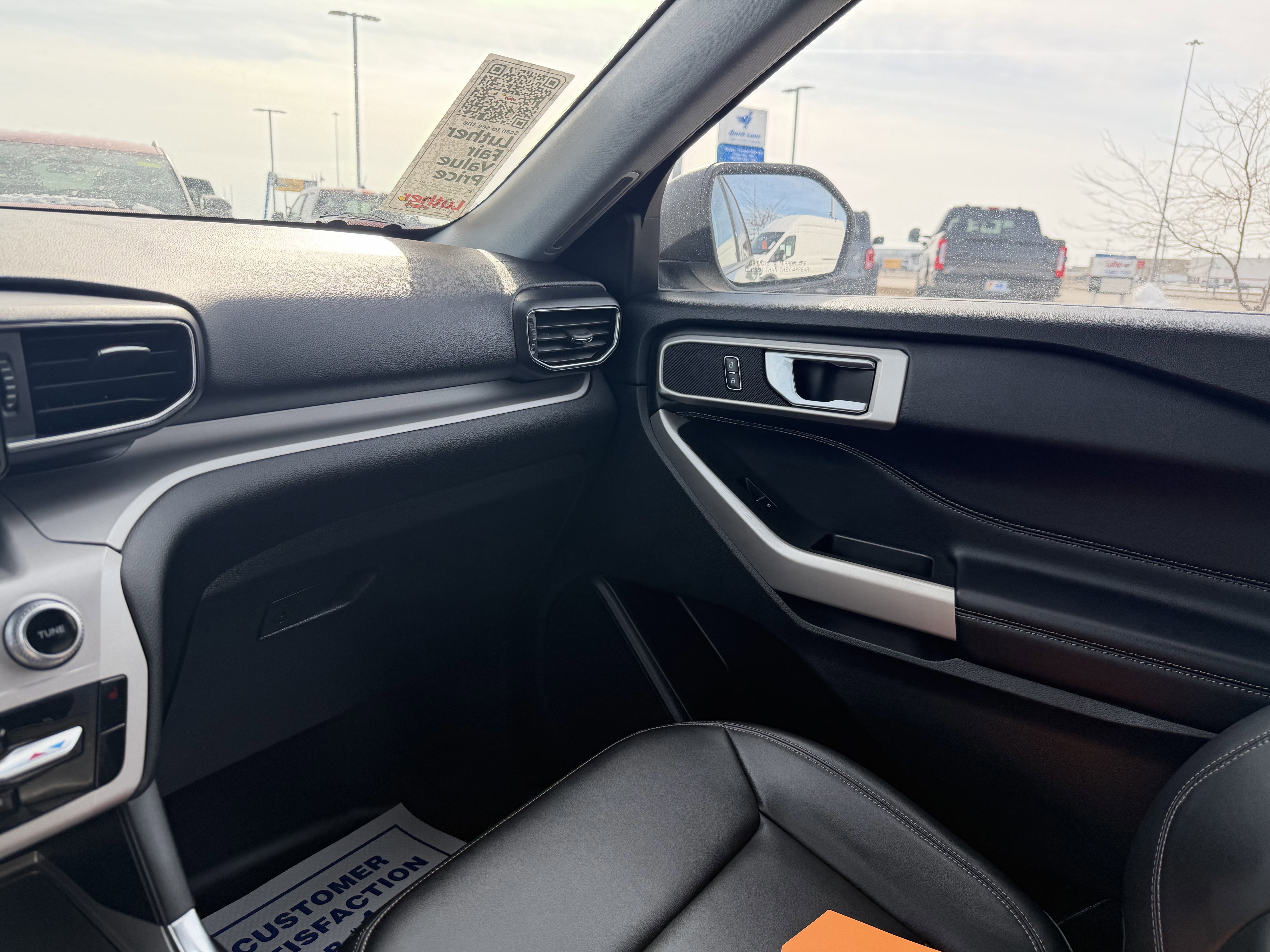 Certified 2023 Ford Explorer XLT w/ Equipment Group 202A image 11