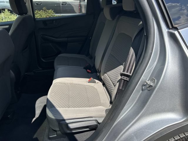 Certified 2022 Ford Escape SE w/ SE Sport Appearance Package FWD image 20