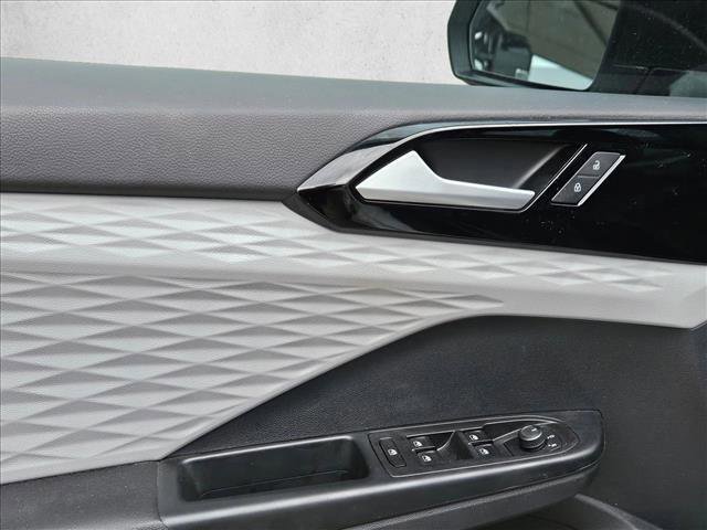 Used 2023 Volkswagen Taos S FWD image 26