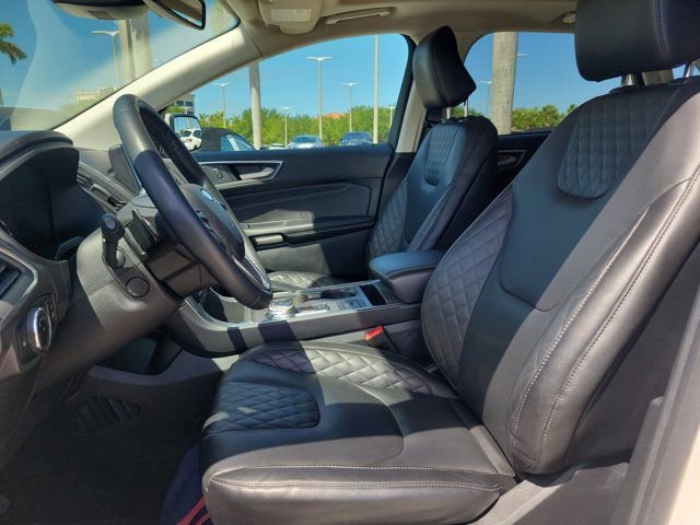 Certified 2024 Ford Edge Titanium w/ Equipment Group 301A AWD/4WD image 32