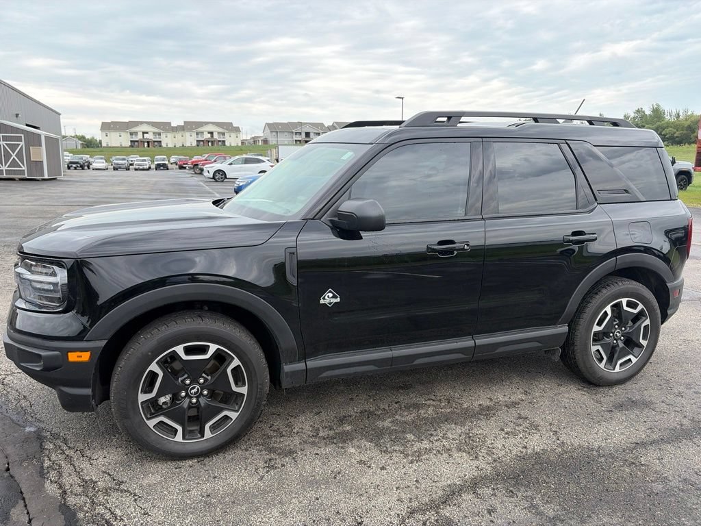 Certified 2023 Ford Bronco Sport Outer Banks w/ Tech Package AWD/4WD image 1