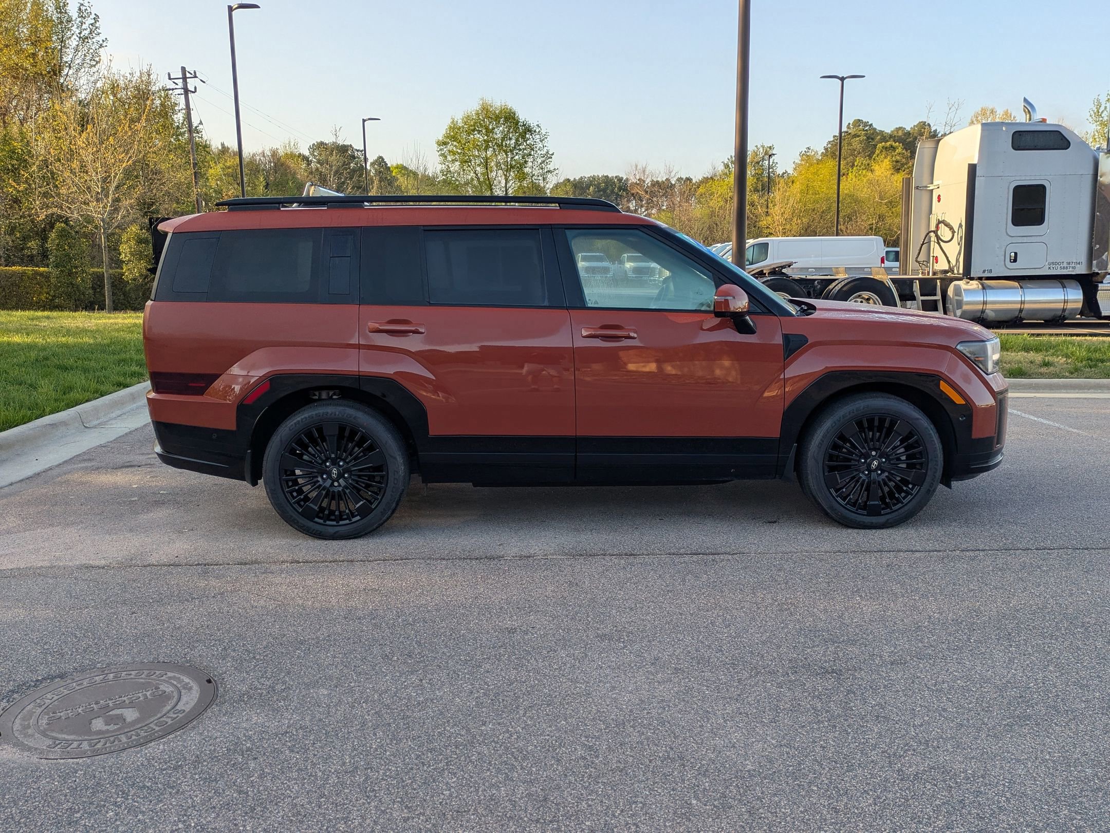 Used 2025 Hyundai Santa Fe Calligraphy image 7