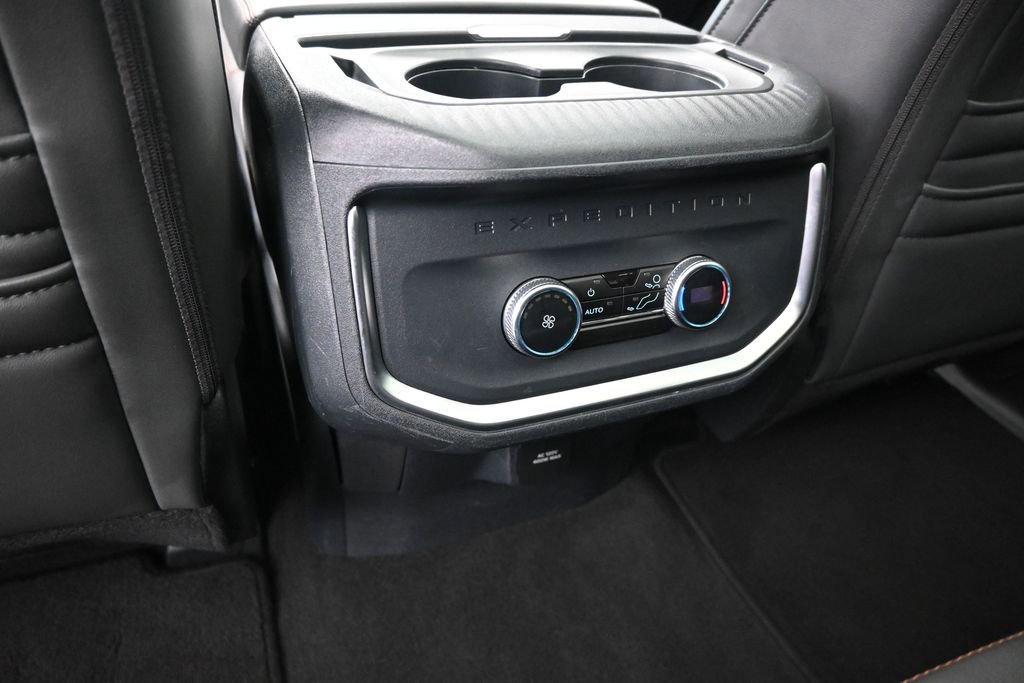 Certified 2025 Ford Expedition Max Active AWD/4WD image 16