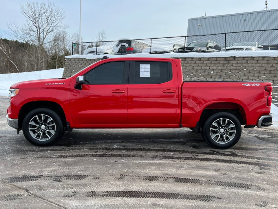 Used 2024 Chevrolet Silverado 1500 LT AWD/4WD image 38