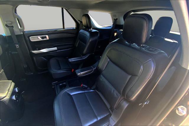 Certified 2021 Ford Explorer Limited w/ Hybrid Equipment Group 310A AWD/4WD image 21