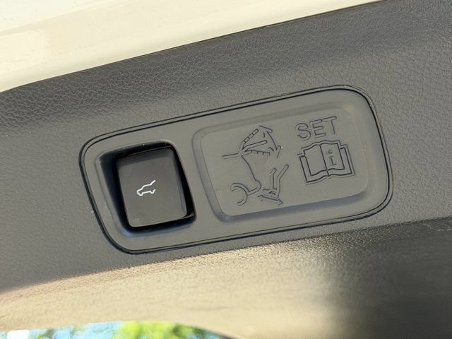 Certified 2023 Ford Expedition Platinum AWD/4WD image 40