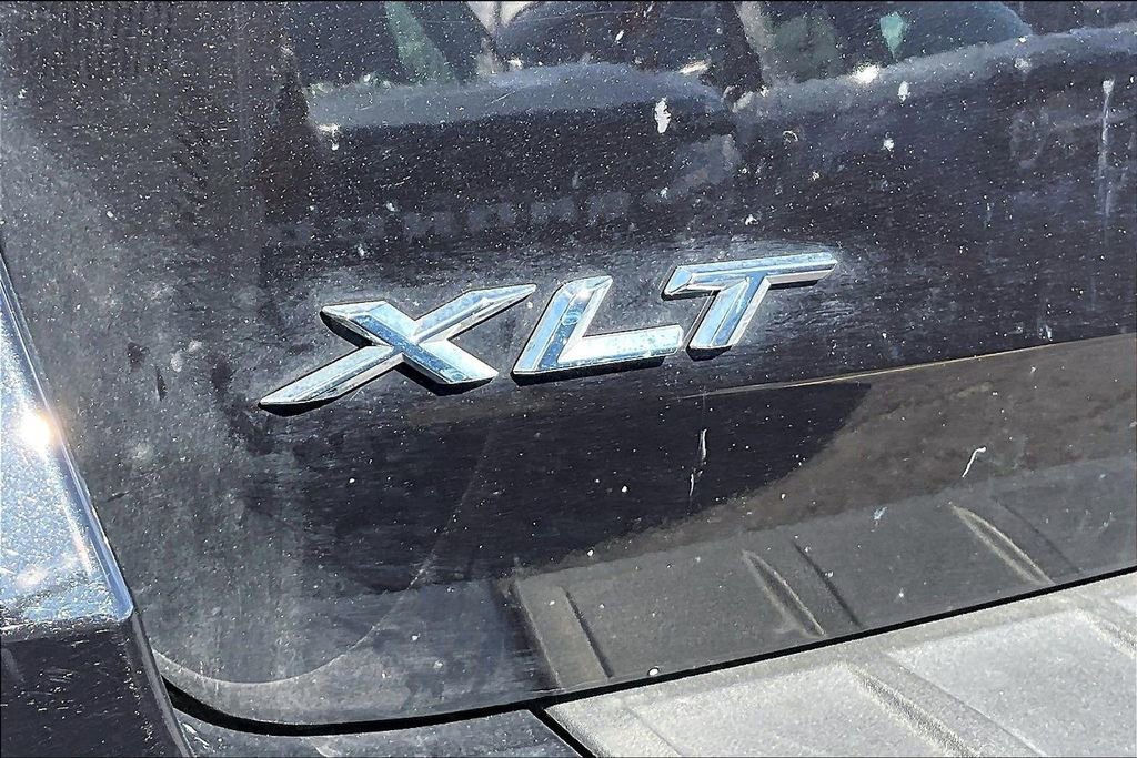 Certified 2022 Ford Explorer XLT w/ Class IV Trailer Tow Package image 30