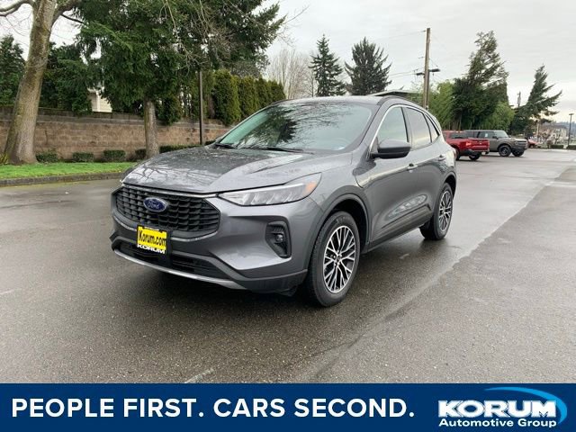Certified 2024 Ford Escape Base