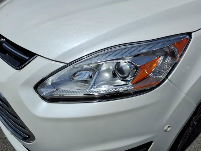 Certified 2018 Ford C-MAX Titanium w/ Equipment Group 301A FWD image 17