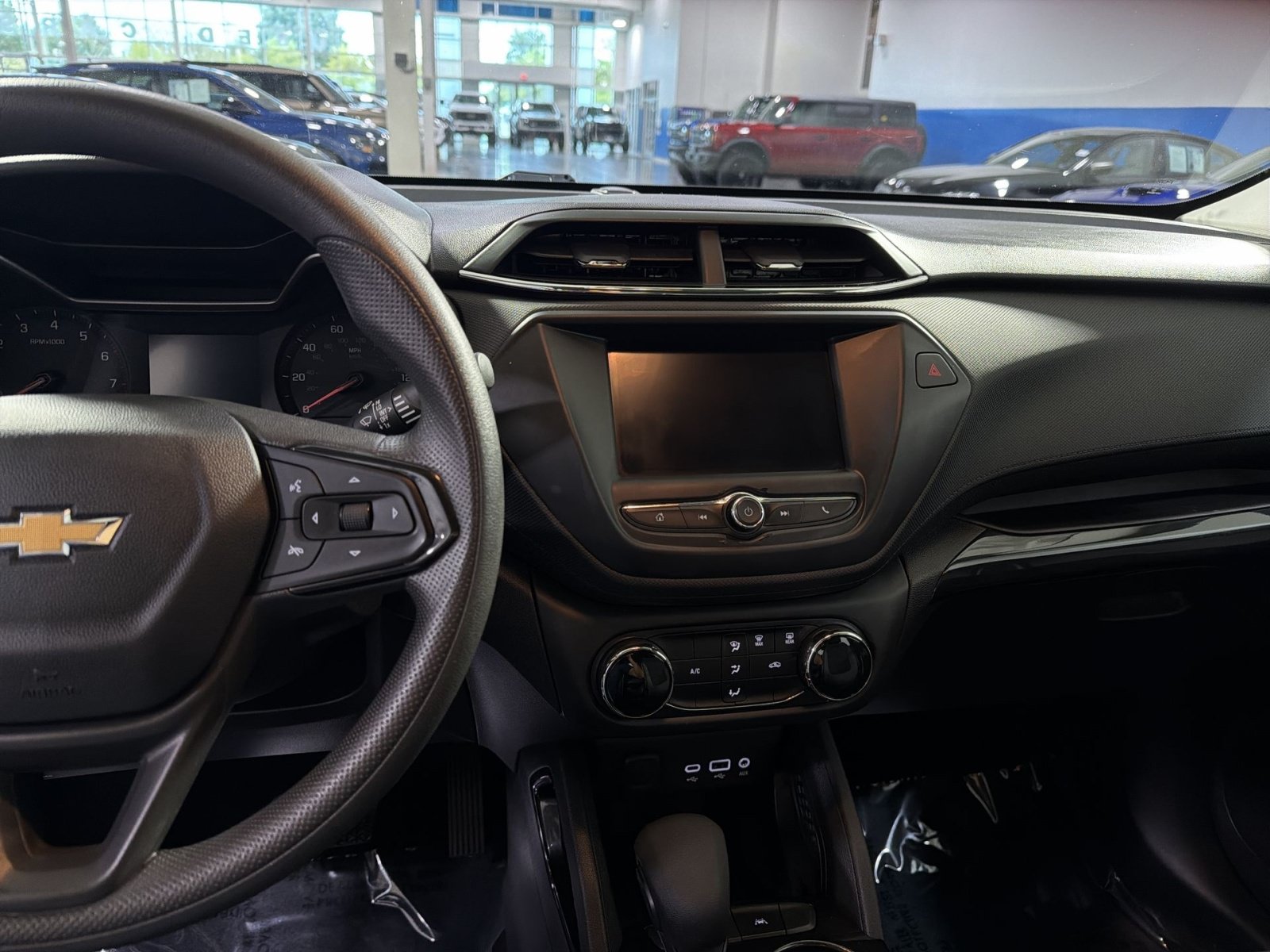 Used 2022 Chevrolet TrailBlazer LS FWD image 13
