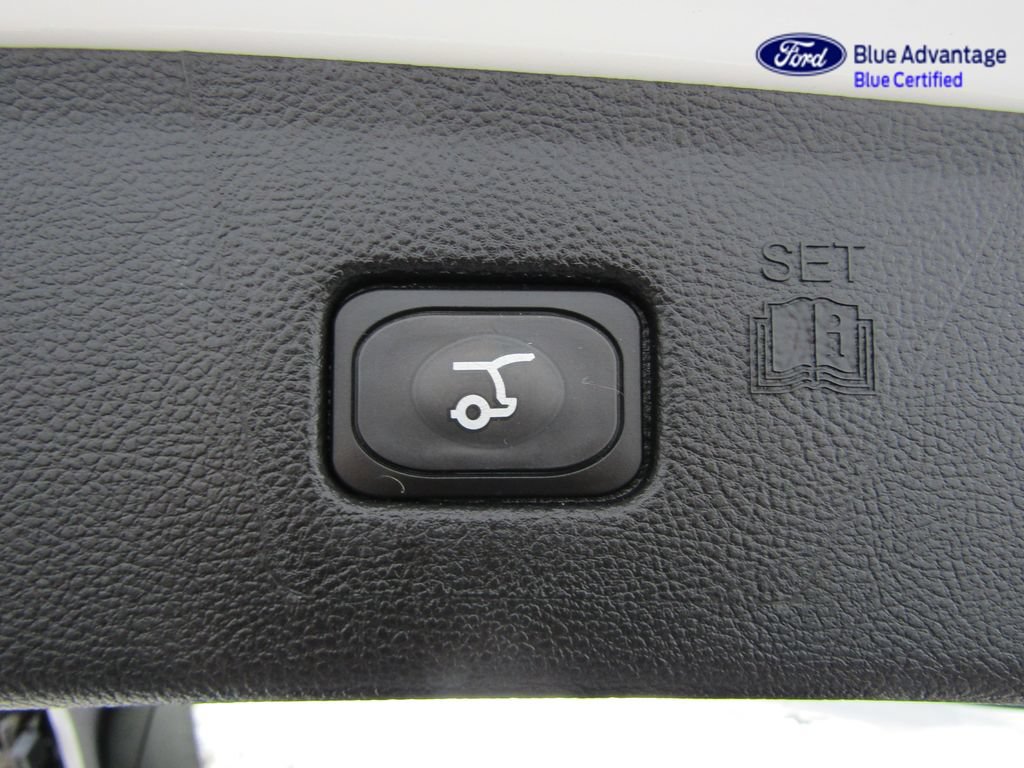 Certified 2024 Ford Edge Titanium w/ Equipment Group 301A AWD/4WD image 26