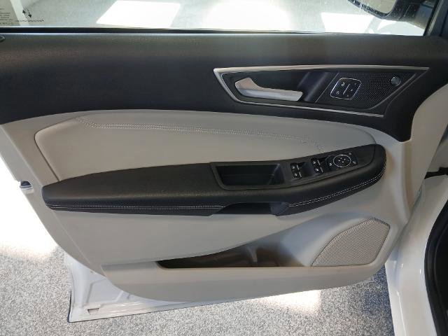 Certified 2023 Ford Edge Titanium image 12