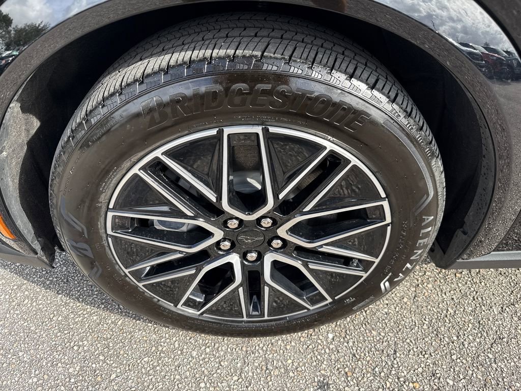 Certified 2025 Ford Mustang Mach-E Premium image 12