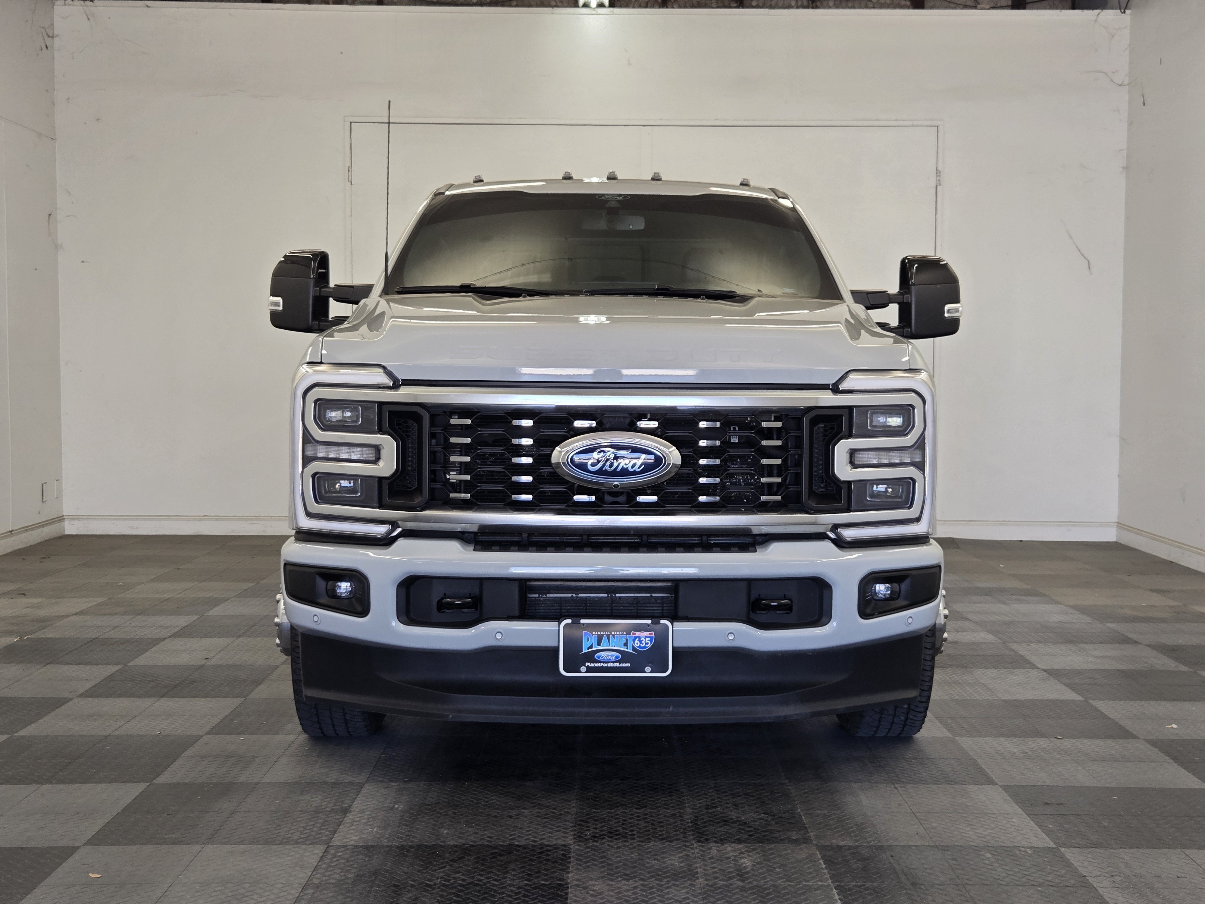 Certified 2026 Ford F350 Platinum AWD/4WD image 3