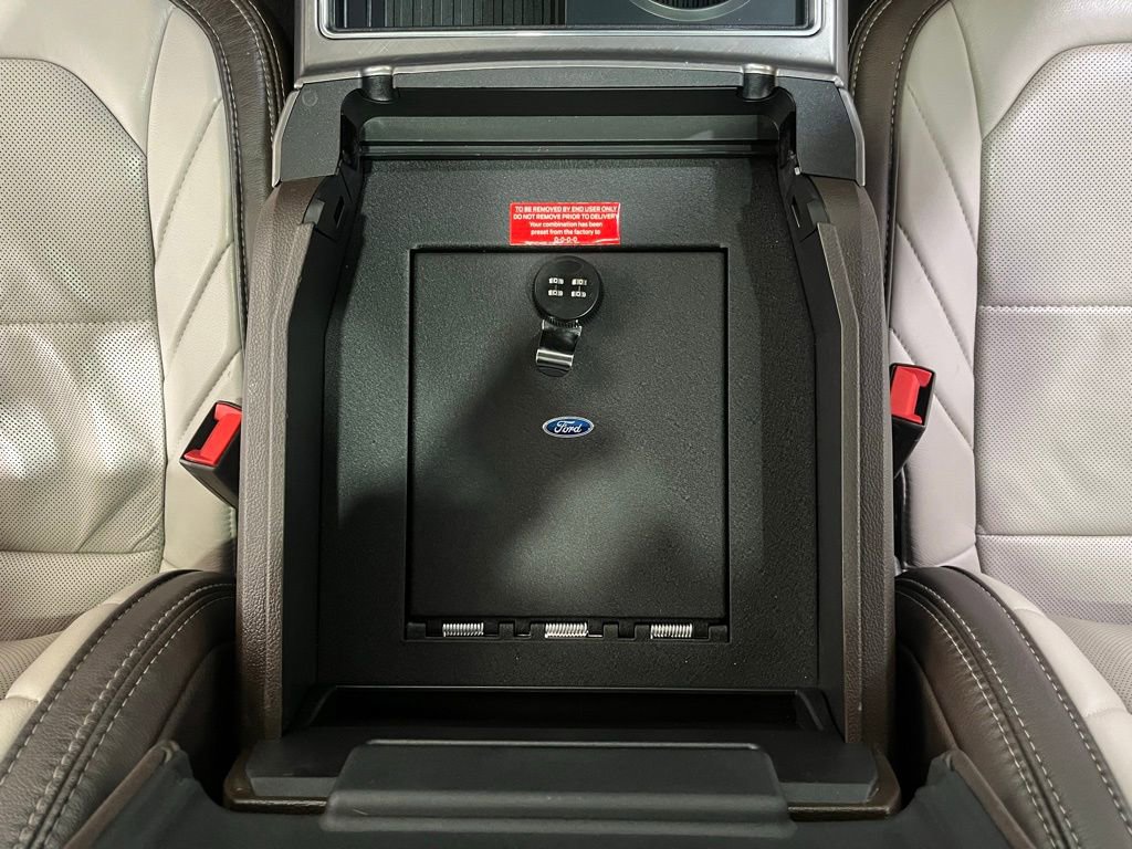 Certified 2019 Ford F350 Limited w/ FX4 Off-Road Package AWD/4WD image 22