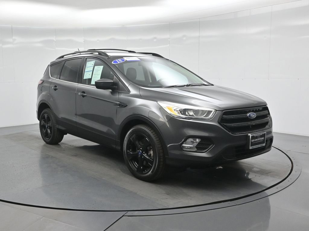 Certified 2018 Ford Escape SEL image 56