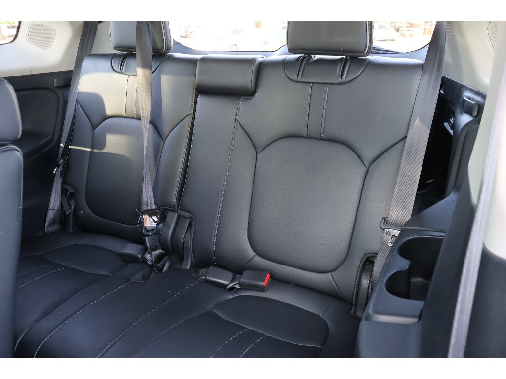 Used 2024 Honda Pilot Elite image 24