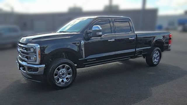Certified 2024 Ford F350 Lariat w/ Lariat Ultimate Package AWD/4WD image 5