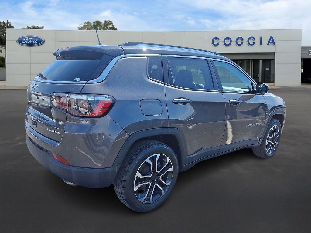 Used 2022 Jeep Compass Limited AWD/4WD image 5