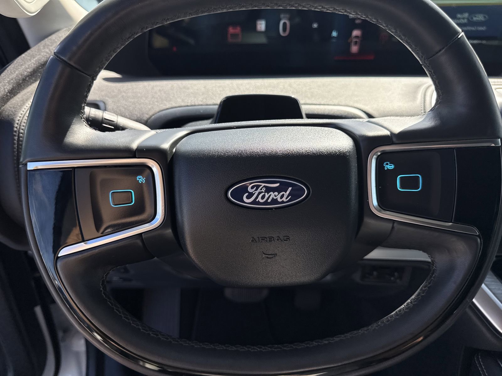 Certified 2025 Ford Expedition Platinum AWD/4WD image 37