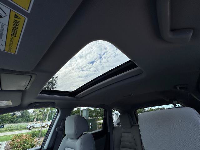 Used 2018 Honda CR-V EX image 11