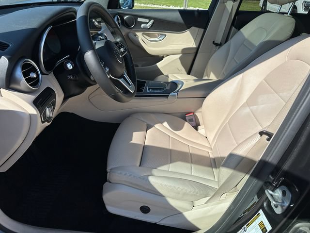 Used 2021 Mercedes-Benz GLC 300 4MATIC w/ Driver Assistance Package image 20