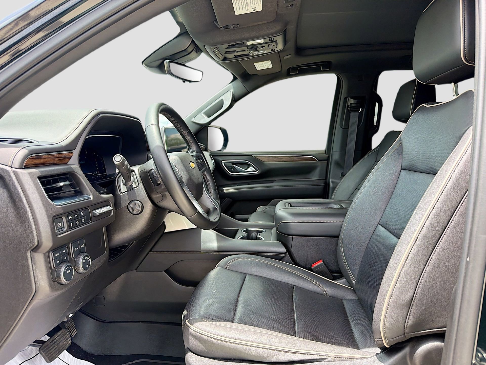 Used 2023 Chevrolet Tahoe Premier AWD/4WD image 26