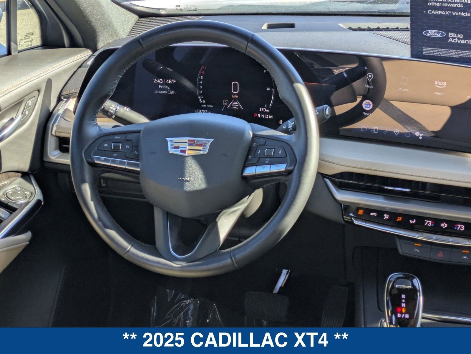 Used 2025 Cadillac XT4 Premium Luxury image 17