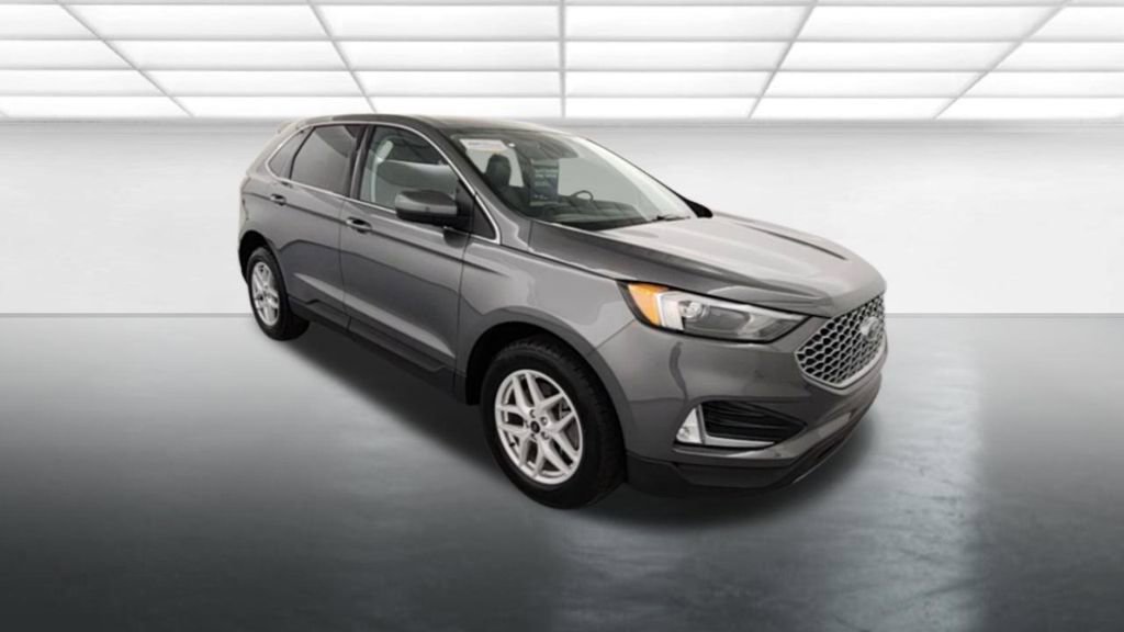 Certified 2024 Ford Edge SEL w/ Convenience Package AWD/4WD image 9